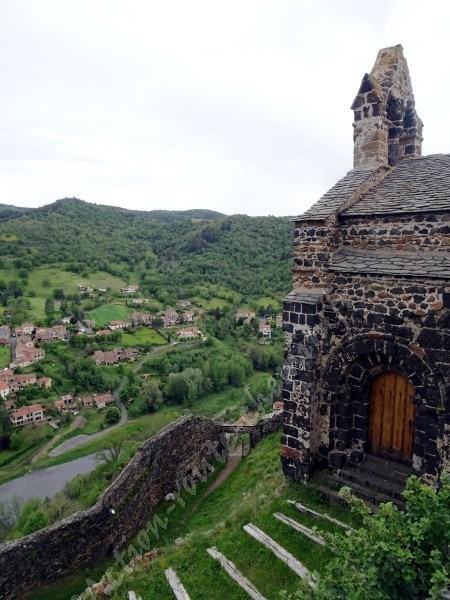 Saint ilpize chapelle et villeneuve