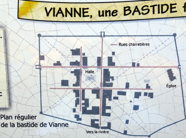 Vianne une bastide plan